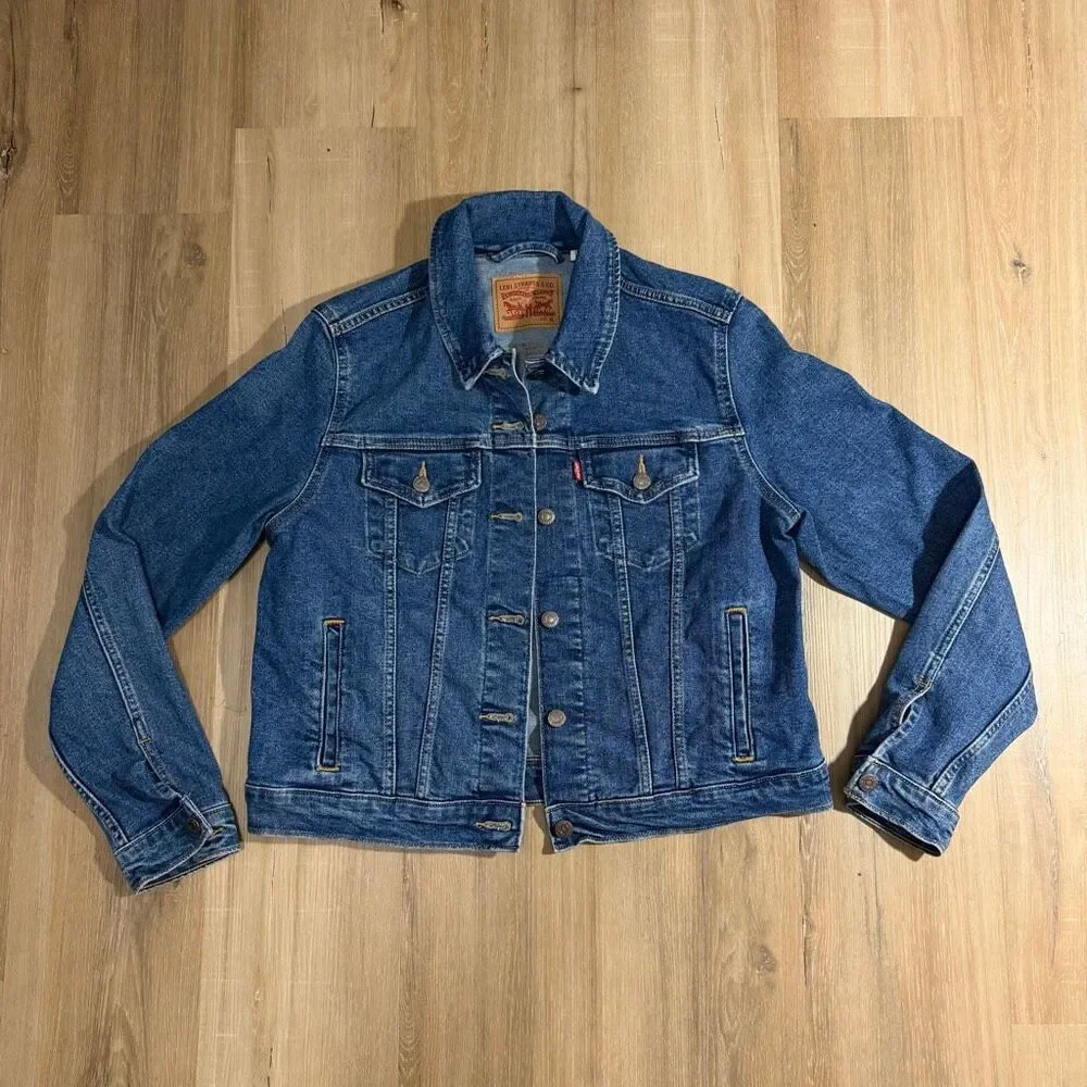 Levi’s Trucker Jacket Medium Wash Blue Sz XL Americana Workwear 90s Grunge Edgy